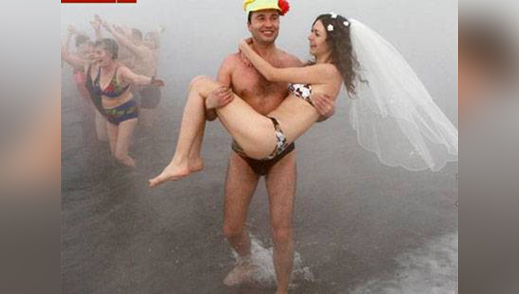 unusual weddings in underwear in minus 30 degree temperature viral pictures
