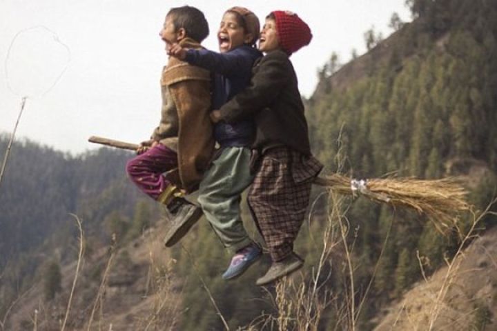 uttarakhand children flying like harry potter