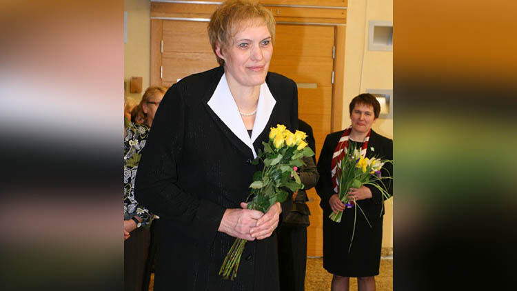Uljana Semjonova( 7 feet ), Latvian 