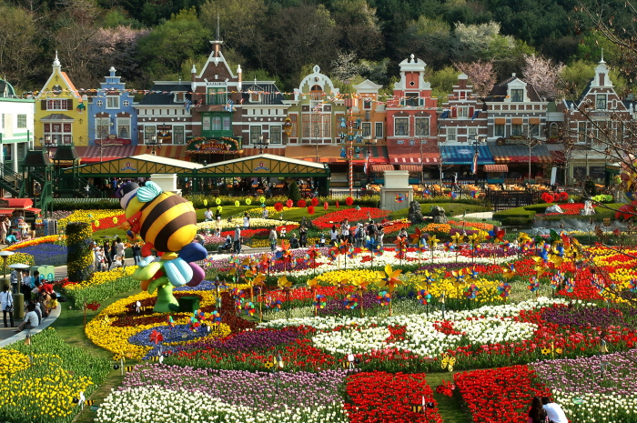 See photos in the world's most beautiful theme park