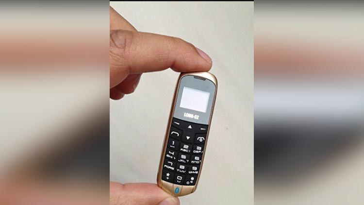 Worlds Smallest Mobile Phone