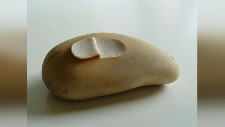 Spanish artist creat stones sculptor