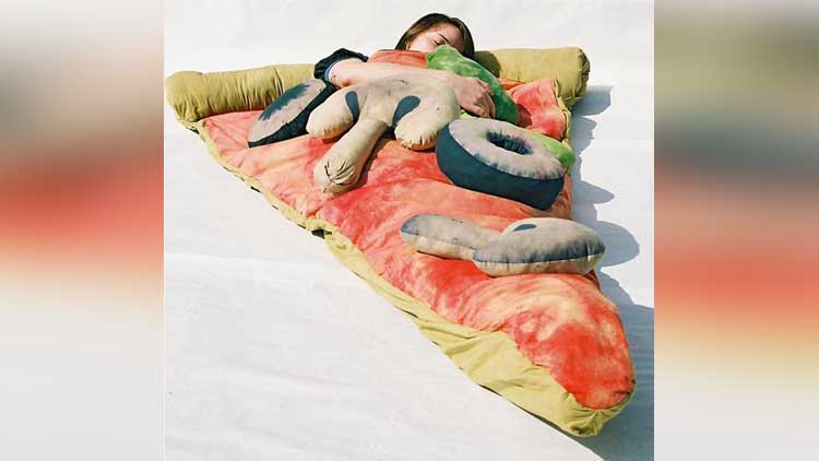 Pizza Sleeping Bed