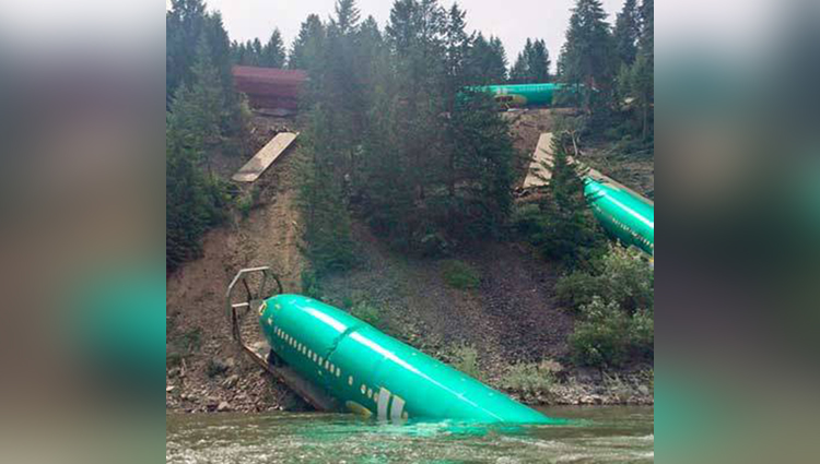 Boeing fuselages damaged in train derailment 