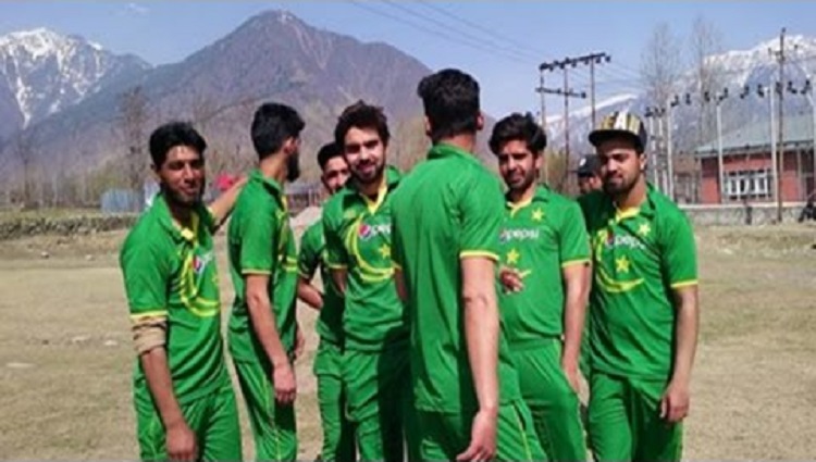cricket match starting with pak national anthem in kashmir 