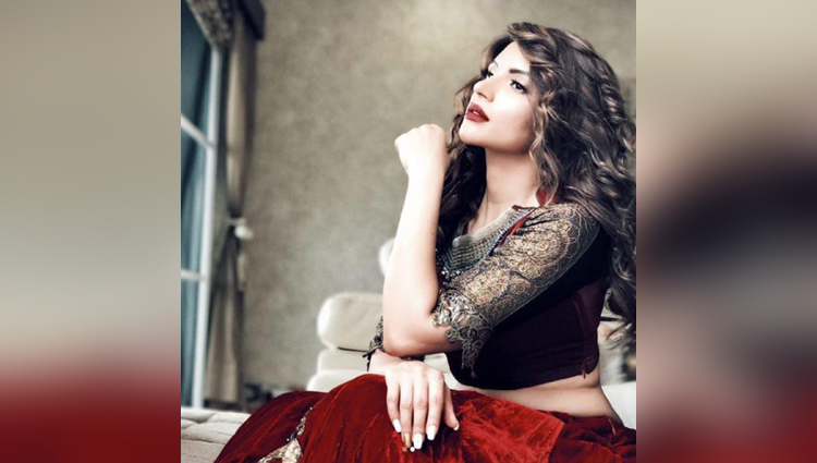Sexaholic actress Shama Sikander look gorgeous in her latest bridal photo shoot