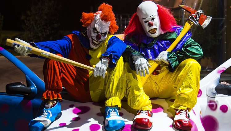 killer clown 4 massacre scare prank