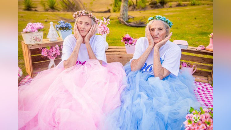 Twins Celebrating Their 100th Birthday In Most Adorable Way 