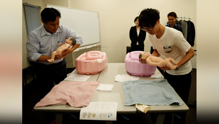 japanese bachelors learning homely skills to be perfect