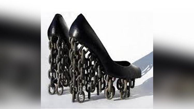 Chain Heels 