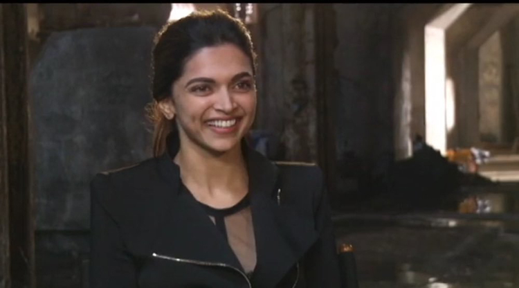 Must Watch Video-Deepika Padukone Opens Up About Her Relations With Priyanka Chopra In Rajeev Masand's Interview