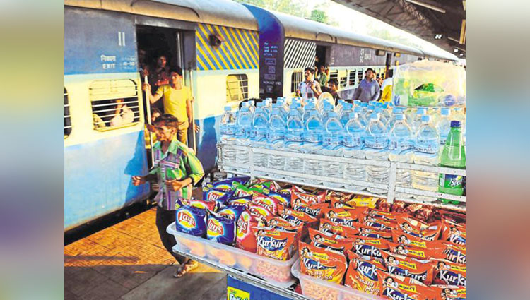 No Need Of Paying Money On Water Bottles In Railways, Films, Cinemas and Airport, Ram Vilas Paswan Confirmed On Twitter