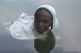 Woman live in water from 2 years west bengal 