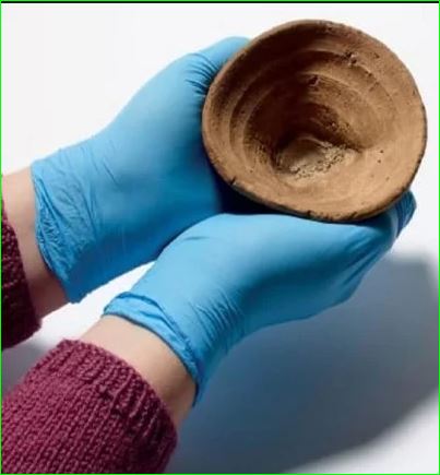 3600 year old Disposal cup made of clay