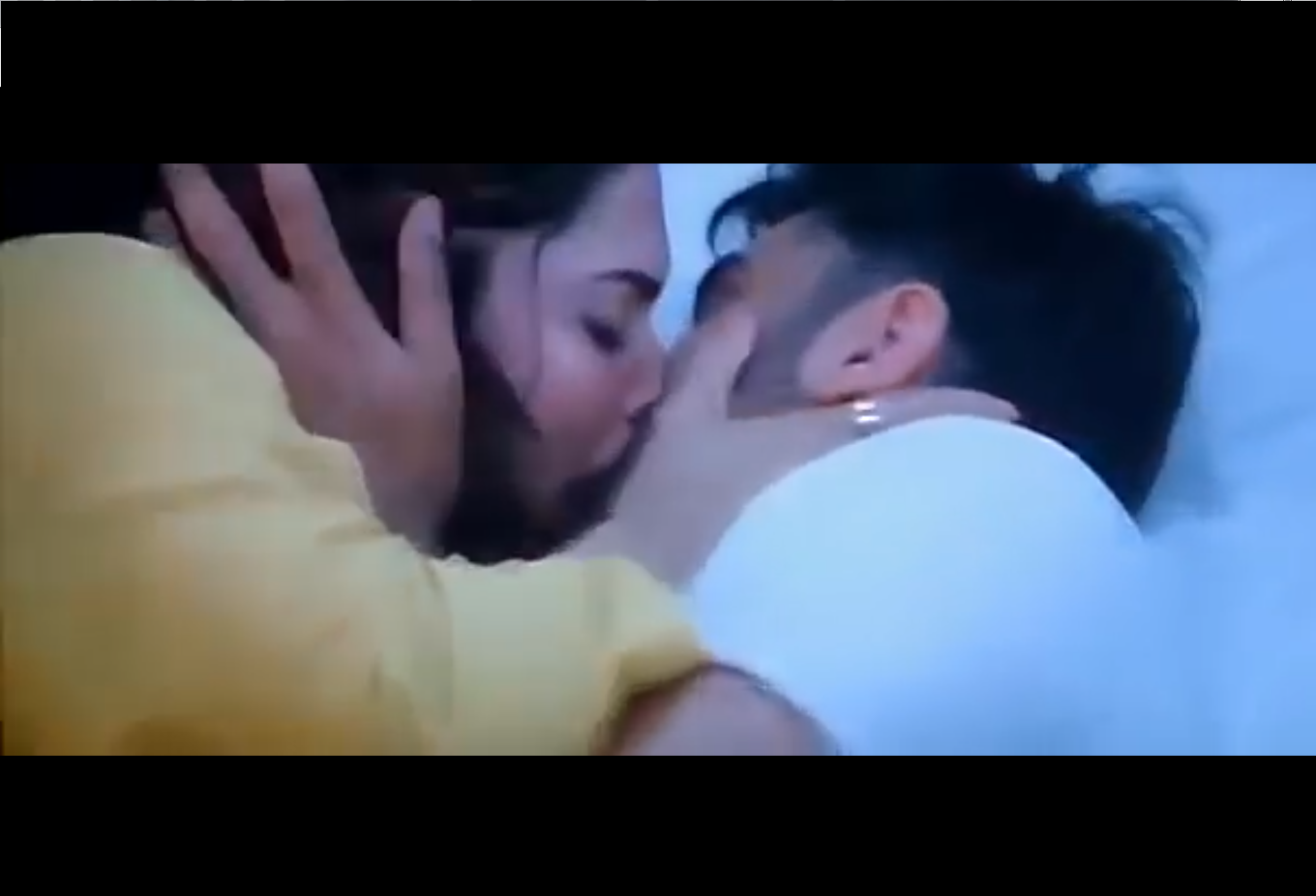 Deepika padukone hot scene video viral
