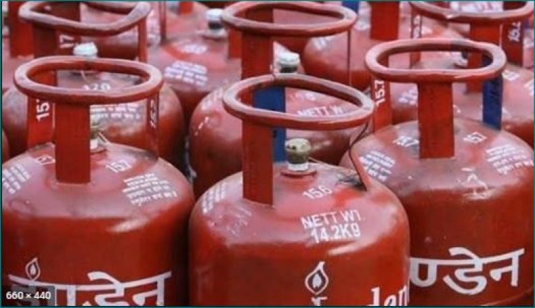 Why are domestic LPG cylinders red?