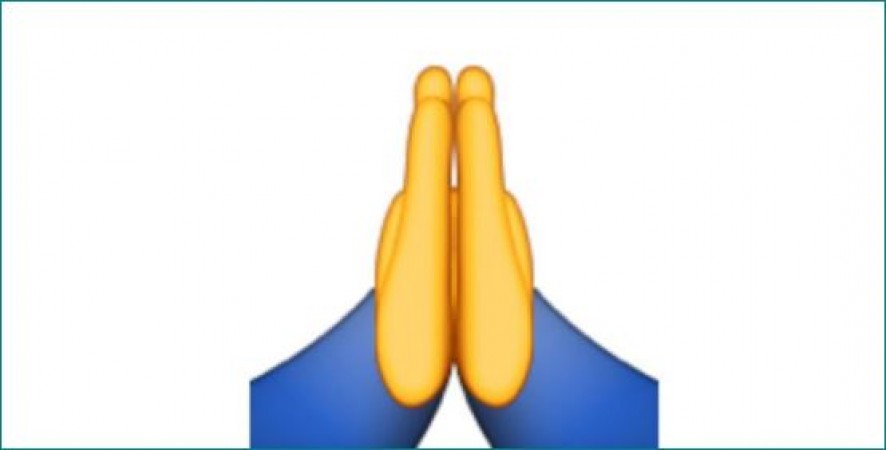 Pray Emoji and high Five Emoji Story