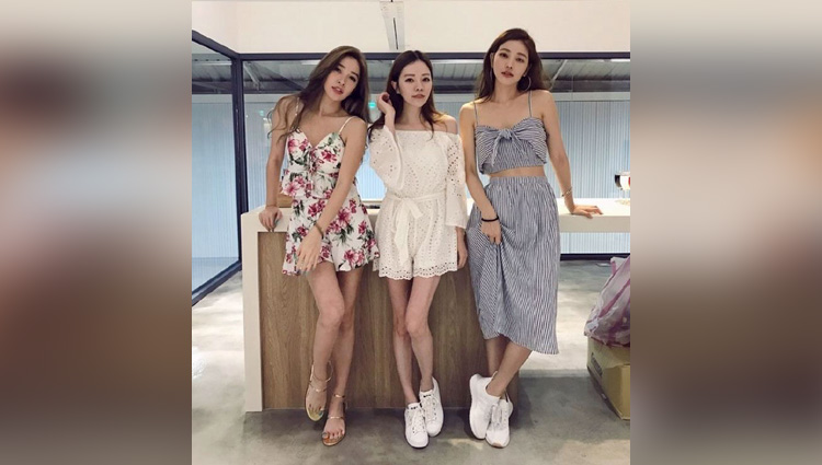Youthful Taiwanese sisters