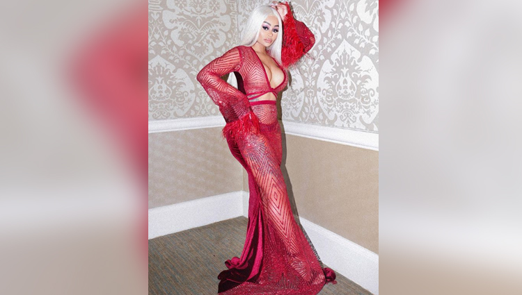 Blac Chyna looks hot in her new photos