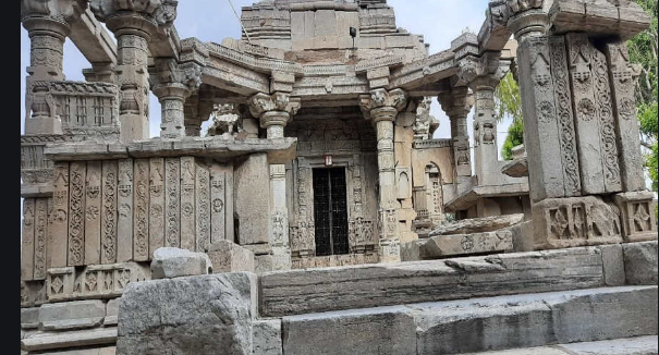 Rajasthan Tonk Todaraisingh Nagar temple of ghosts unique story
