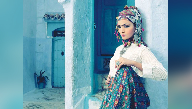Pakistani Model Amina Sheikh Share her sexy photos