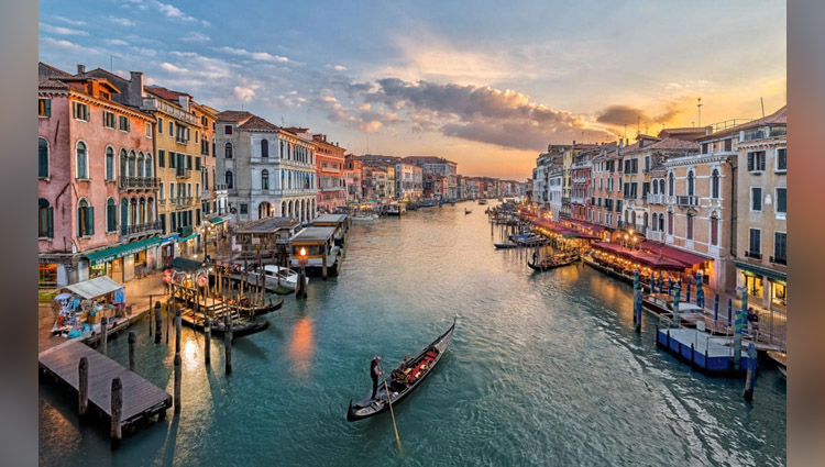 Find Out Lovers Paradise: Venice 