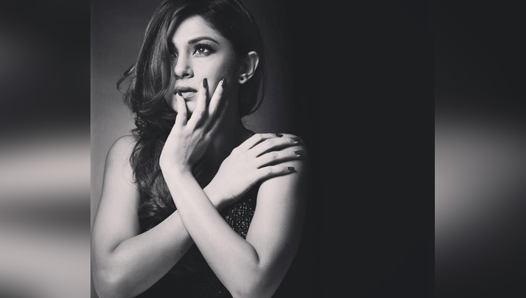 Jennifer Winget's New Photoshoot Is The Best Combination Of Black And White