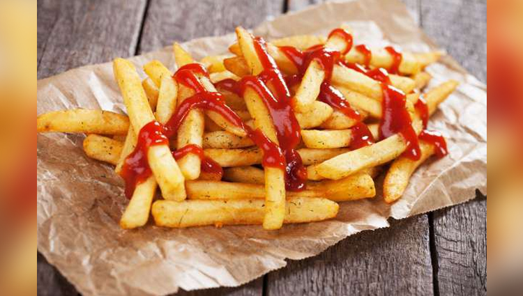 Photos That Prove Ketchup Lovers Are Destroying The World