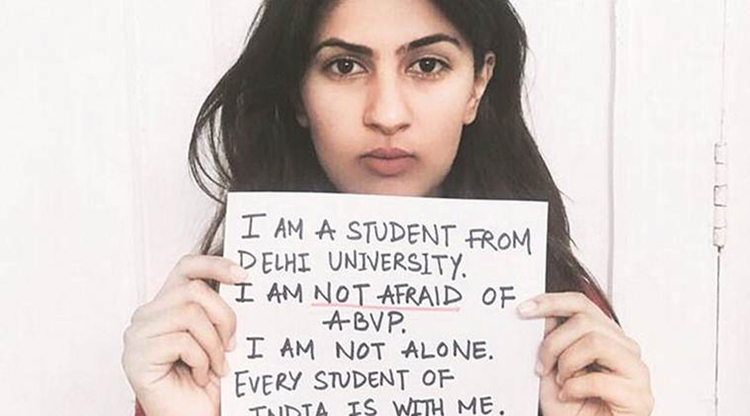 Here is Gurmehar Kaur Talking About Conflicts With ABVP And A Video Witnessing Soldier For Peace